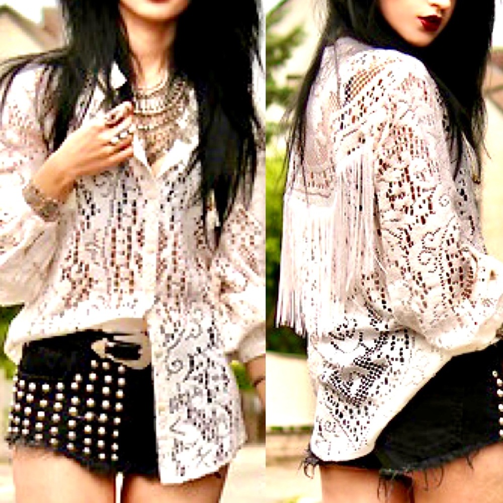 🌺🎉HP🎉🌺 NWT Spell & The Gypsy White Dove Fleetwood Lace Blouse - Picture 7 of 16